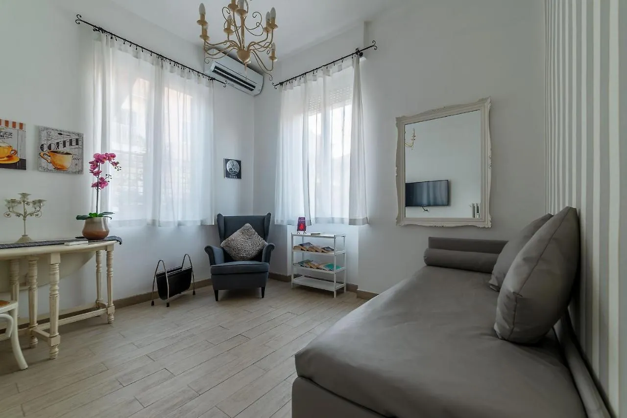 Penthouse Apartment With Terrace Close To Vatican Rzym