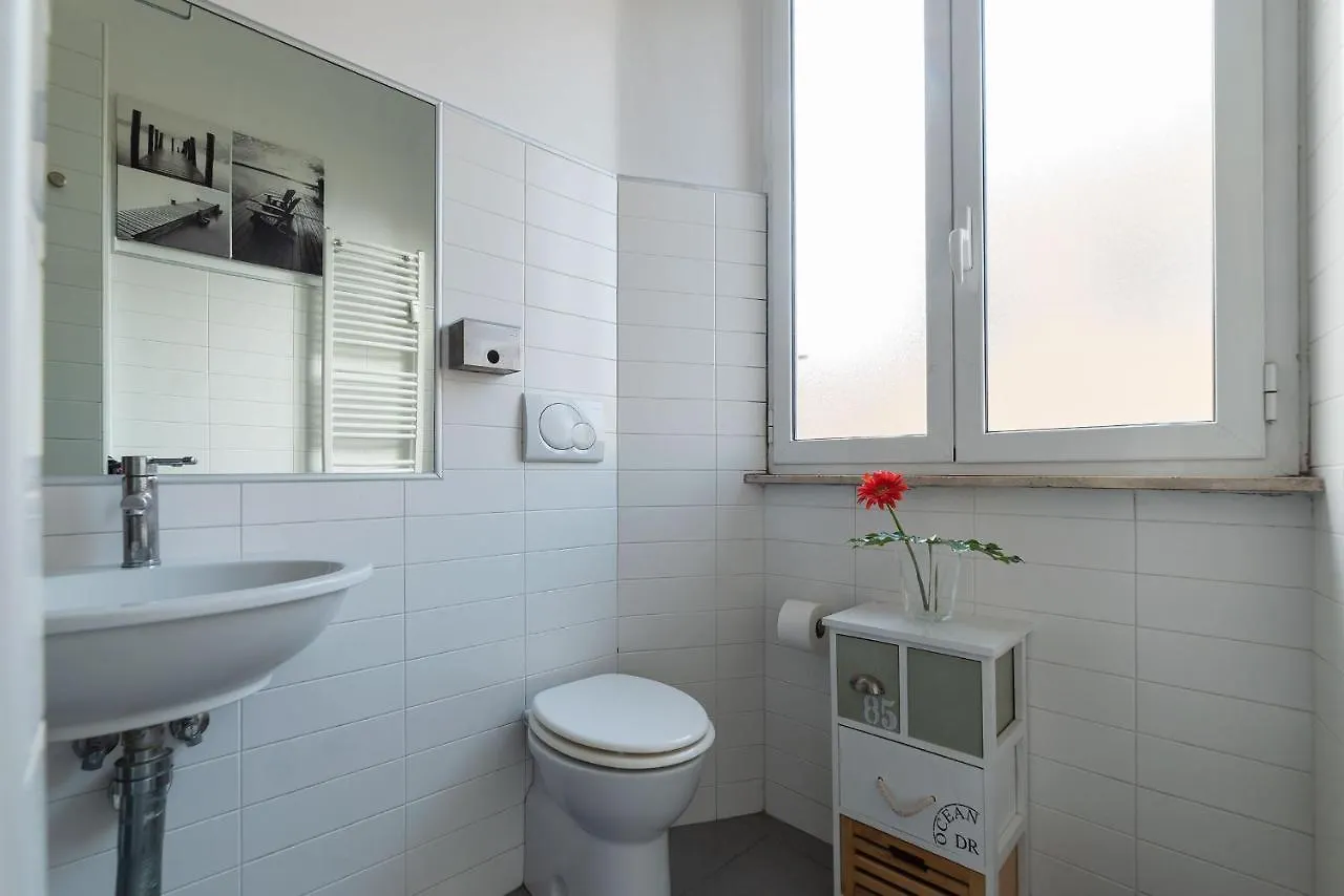 Penthouse Apartment With Terrace Close To Vatican Rzym Włochy