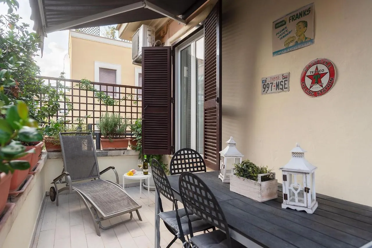 Penthouse Apartment With Terrace Close To Vatican Rzym